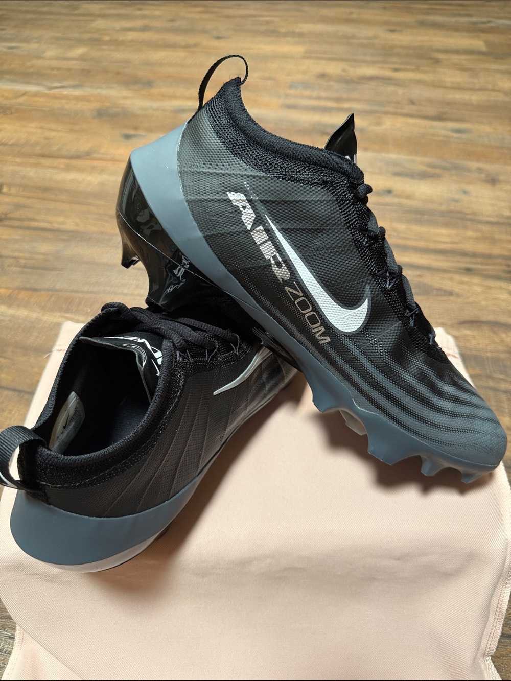 Nike Vapor Elite 1 "Black/Dark Grey" Men's Football Cleat - Wide Fit!!